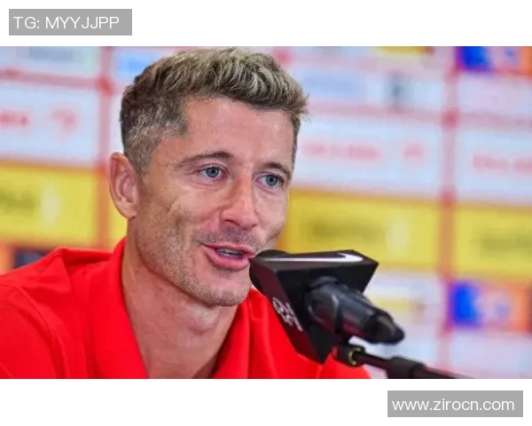 莱万重返巅峰之路:从逆境中崛起的足球传奇故事 莱万重返巅峰之路:从逆境中崛起的足球传奇故事