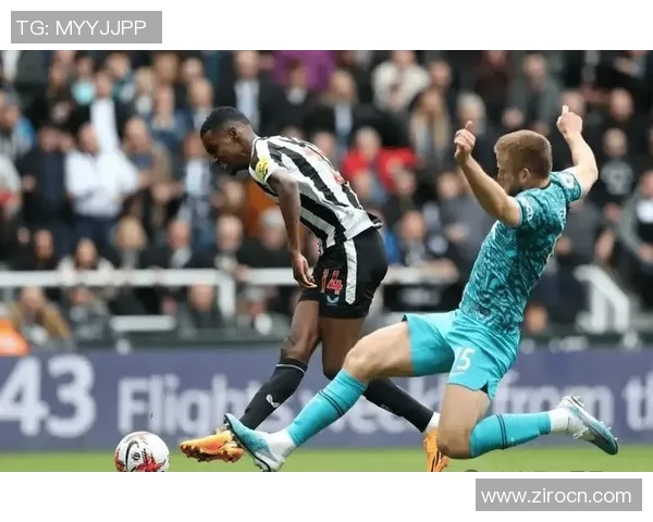 英超激战维拉主场迎战伯恩利全力争胜展现球队实力